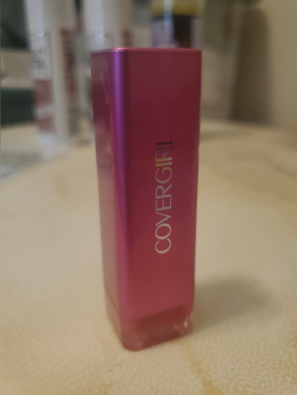 Covergirl Lipstick 400 Guavalicious